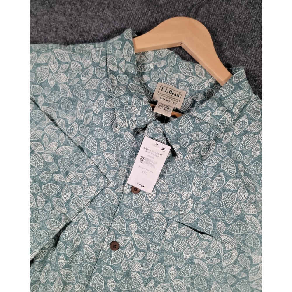 NEW L.L. Bean Tropics Shirt Mens XXL Green Seashell Print Pocket Loop Collar $50